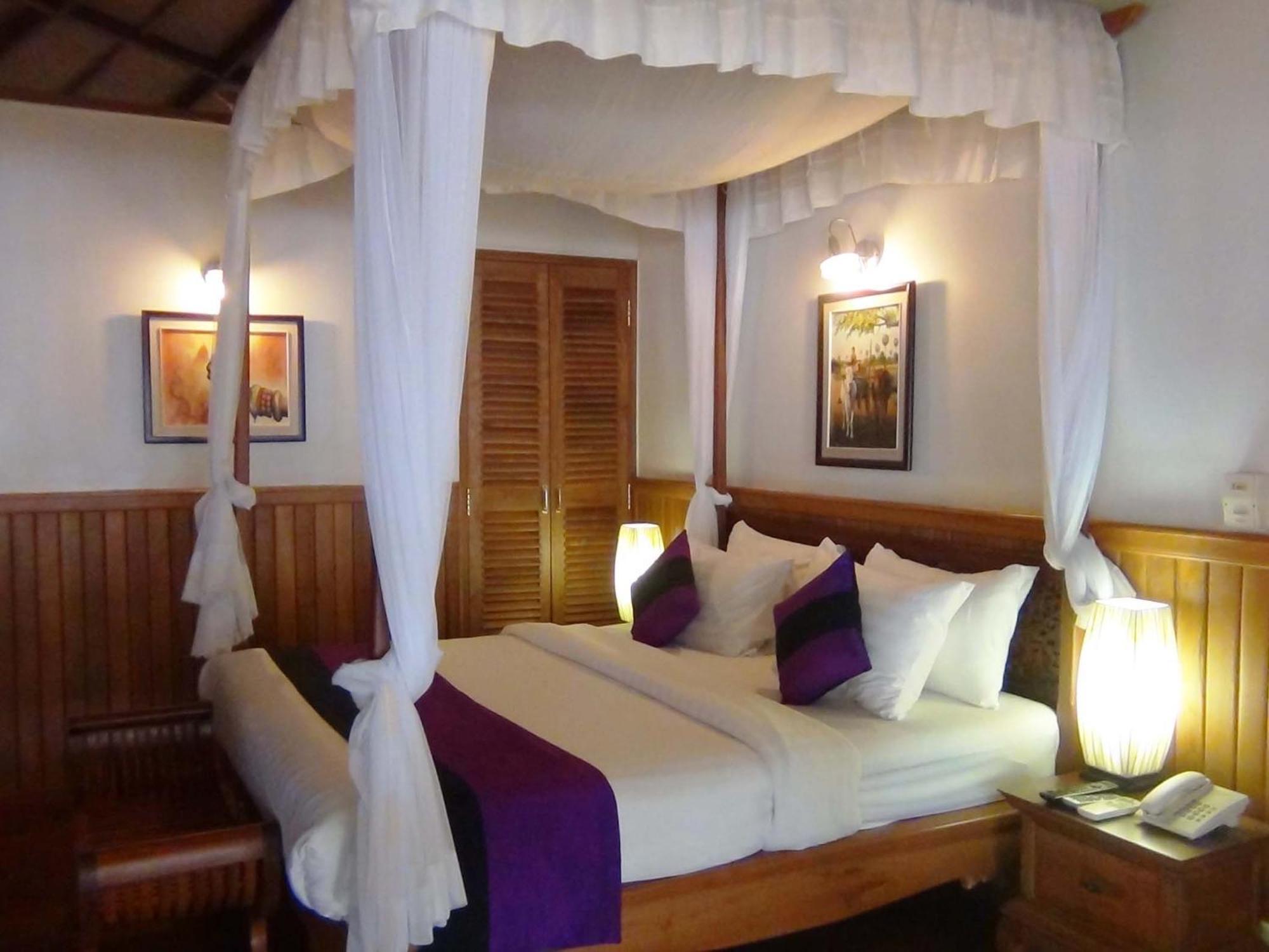 Nataya Round House Coral Bay Resort Кампот Стая снимка