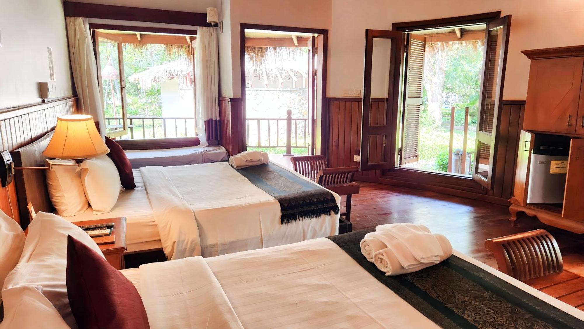 Nataya Round House Coral Bay Resort Кампот Екстериор снимка