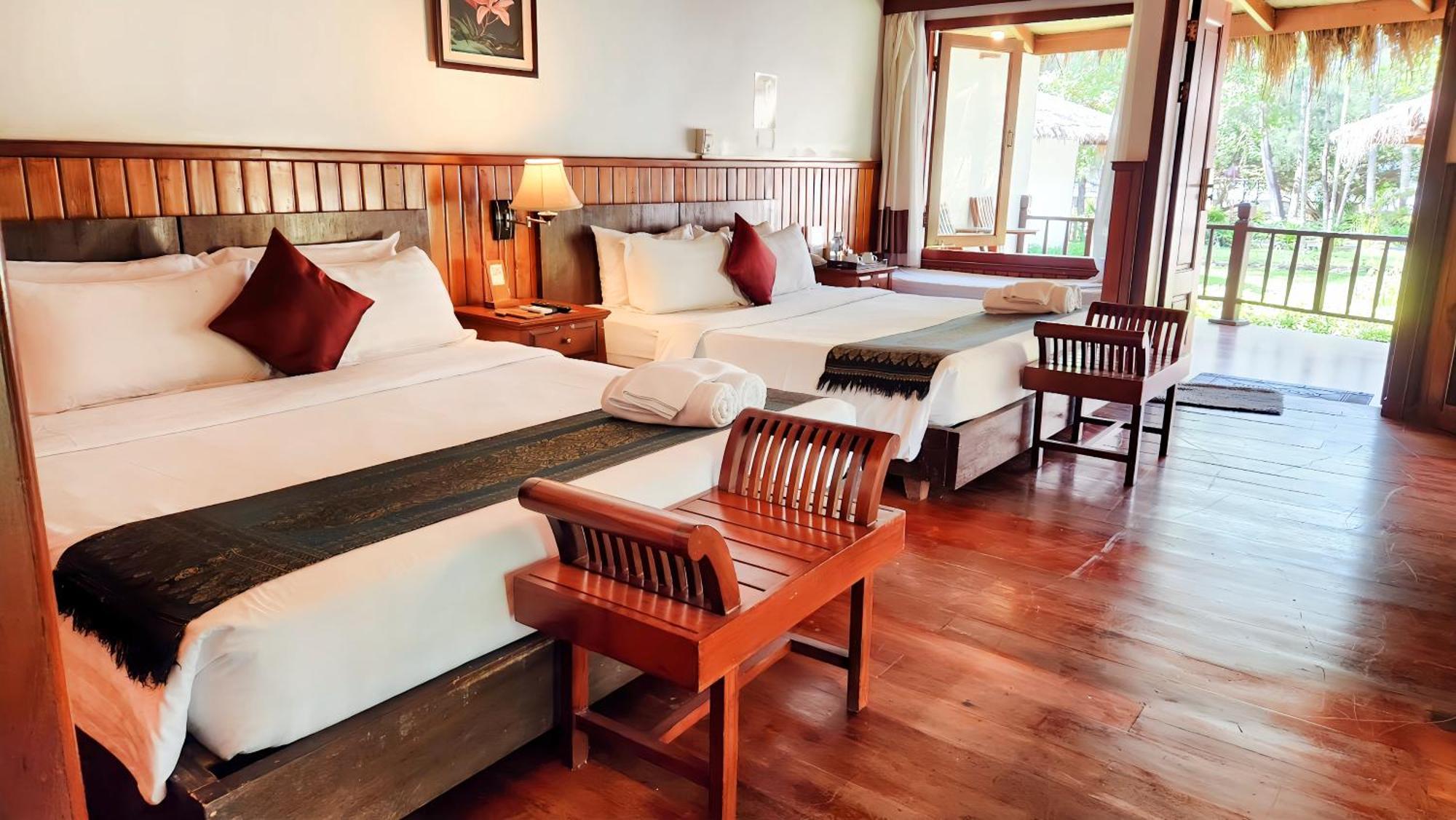 Nataya Round House Coral Bay Resort Кампот Екстериор снимка